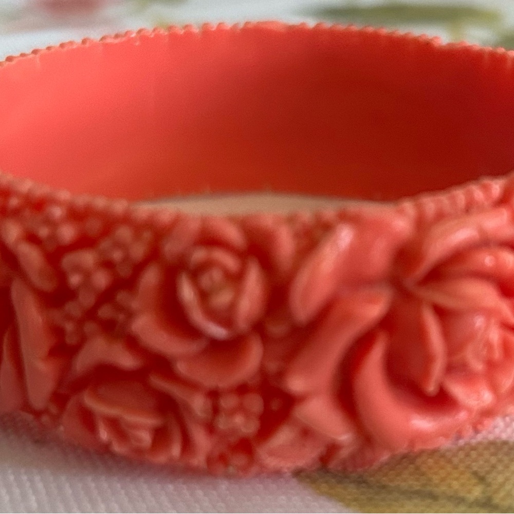 Vintage celluloid bracelet carved flowers peachy orange color ornate antique. - Picture 10 of 16